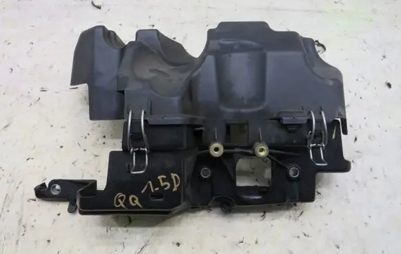 Nissan Qashqai Engine cover (trim) KRIS235789