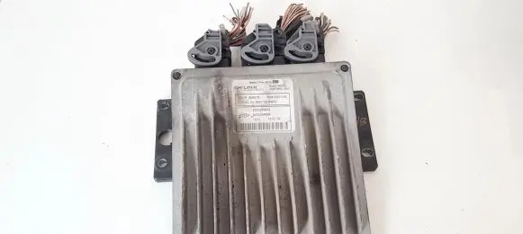 Renault Megane II Engine control unit/module 8200259832 820026469