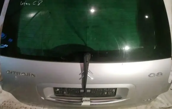 Citroen C8 Tailgate/trunk/boot lid pilkas