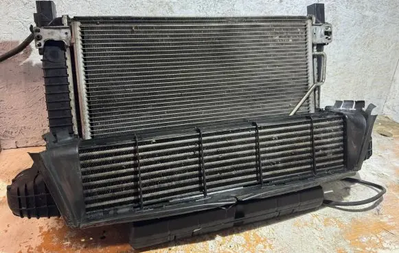 Mercedes-Benz CLK A209 C209 Radiator set 