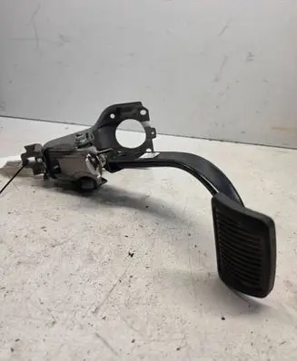 Hyundai Sonata Brake pedal 1234