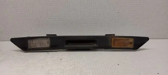 Audi A4 S4 B6 8E 8H Trunk door license plate light bar 8E0827657E