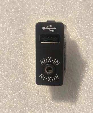 BMW X3 F25 AUX in-socket connector 9237653