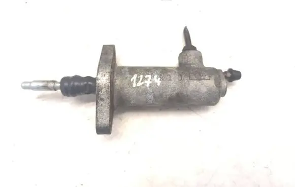 Mercedes-Benz W123 Clutch slave cylinder 