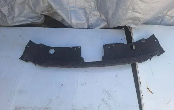 Mazda CX-5 Radiator trim KB8A-50717
