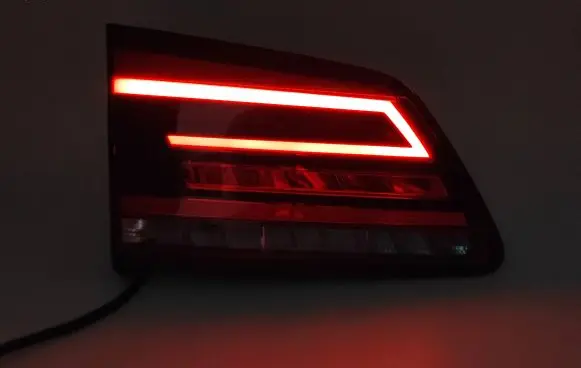 Volkswagen Golf Sportsvan Tailgate rear/tail lights 510945093N 16833TL 90113760