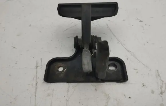 Mercedes-Benz ML W164 Engine bonnet/hood lock/latch loop/hook 
