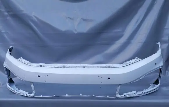Volkswagen PASSAT B8 Front bumper 3G0807221G