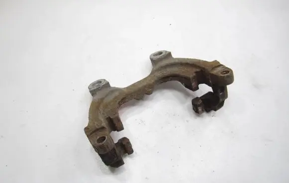 Volkswagen PASSAT B8 Brake caliper pad carrier rear 