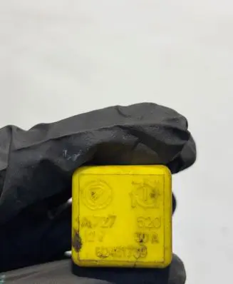 Alfa Romeo 156 Other relay A727520 82461739