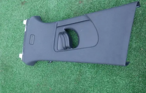 Audi A4 S4 B9 (B) pillar trim (top) 8W0867243C A047101 MB0SP7307