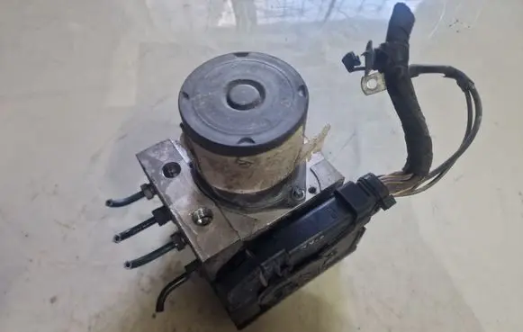 Renault Scenic II - Grand scenic II ABS Pump 0265950300