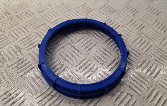 Toyota Avensis T270 In tank fuel pump screw locking ring/nut 771440H010