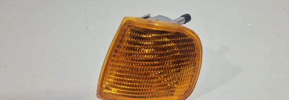 Volkswagen Polo III 6N 6N2 6NF Front indicator light 14411517