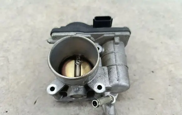 Nissan Note (E12) Throttle body valve 52601K6120HITACHI