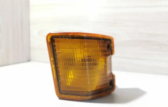 Volkswagen Transporter - Caravelle T3 Front indicator light 251953141A