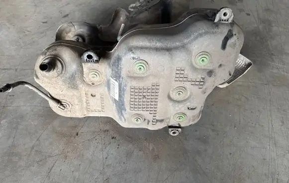 Hyundai Tucson TL AdBlue liquid reservoir 31500D7900