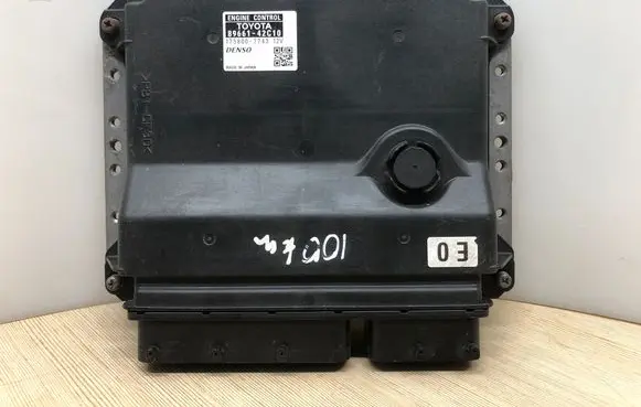 Toyota RAV 4 (XA30) Engine control unit/module 8966142C10 1758007743
