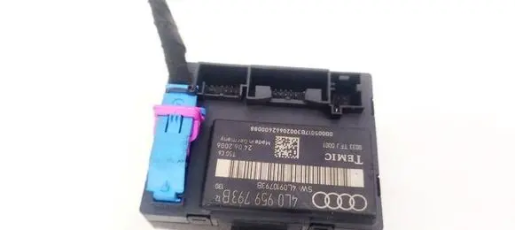 Audi Q7 4L Door control unit/module 4L0959793B