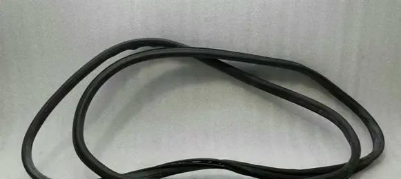 Porsche Cayman 987 Seal rubber (tailgate) 98751261100