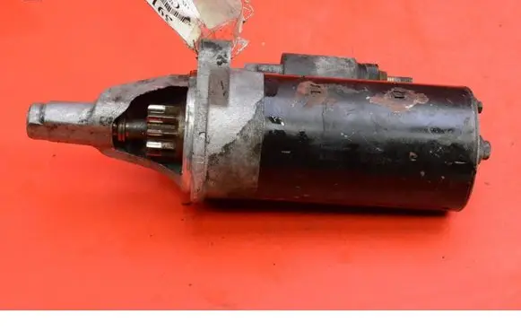 Audi A6 Allroad C5 Starter motor 059911023H