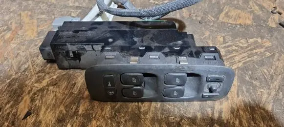 Volvo S80 Electric window control switch 9452939