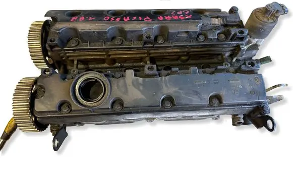 Citroen Xsara Picasso Engine head 9634355510