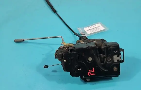 Skoda Octavia Mk1 (1U) Front door lock IMPRK1597755