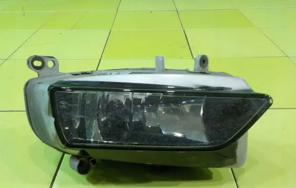 Audi A5 8T 8F Front fog light 1NE01083203 XP235