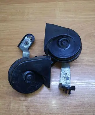 Volvo S60 Horn signal A046522