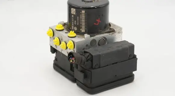 Skoda Octavia Mk2 (1Z) ABS Pump 1K0614517DE 1K0907379BJ