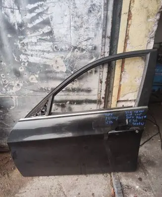 BMW 3 E90 E91 Front door 
