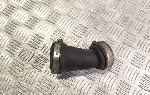 Intercooler hose/pipe