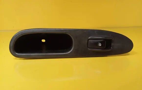 KIA Sephia Electric window control switch
