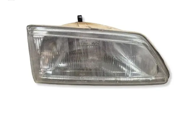 Peugeot 106 Headlight/headlamp 