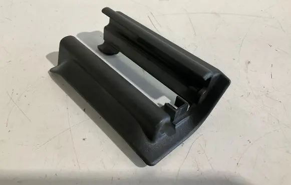 Mercedes-Benz E W211 Front driver seat rail trim 2119191120