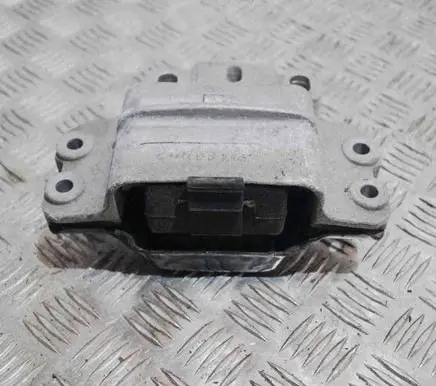 Volkswagen PASSAT B6 Engine mount bracket 1K0199555AC