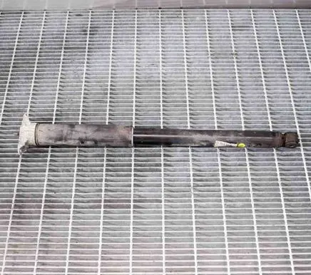 Rear shock absorber/damper