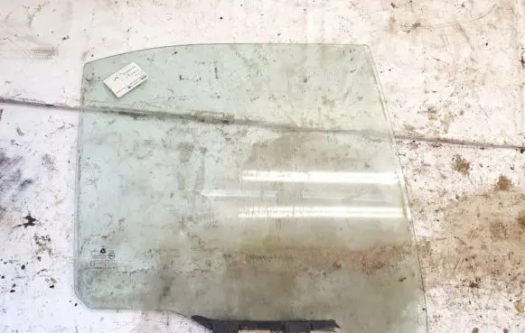 Hyundai Accent Rear door window glass