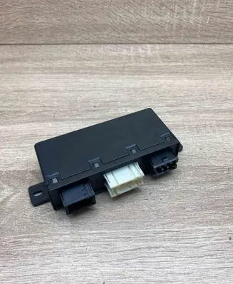 BMW 5 E39 Door control unit/module 6904255 689667