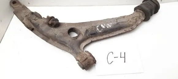 Honda CR-V Front lower control arm/wishbone