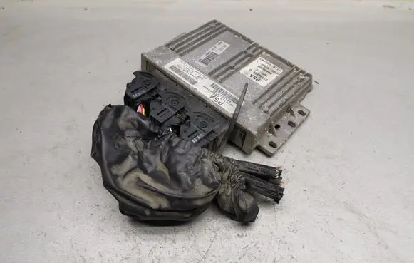 Citroen Xsara Picasso Engine control unit/module 9645027280 9644674980
