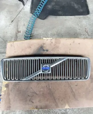 Volvo S80 Front grill 9178087