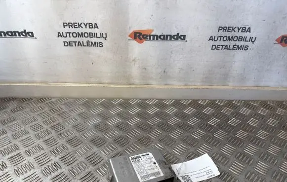 Renault Scenic II - Grand scenic II Airbag control unit/module 607993600
