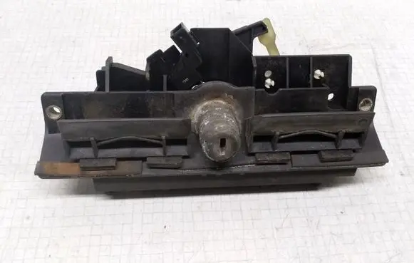 Audi A4 S4 B5 8D Tailgate exterior lock 