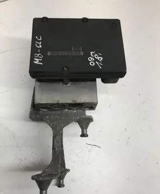 Mercedes-Benz E W212 ABS Pump A0375454732