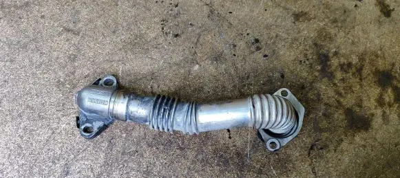 Peugeot 5008 EGR valve line/pipe/hose 9803250080 10H08308