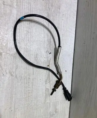 Skoda Octavia Mk3 (5E) Exhaust gas temperature sensor 04L906088DT