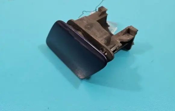 Audi A4 S4 B5 8D Headlight washer spray nozzle cap/cover 8D0807275AA IMPRK1405783