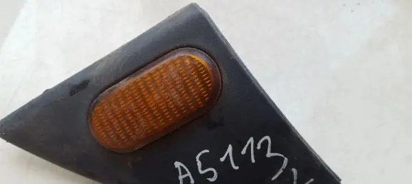Renault Espace III Front fender indicator light 6025300659g 781500001